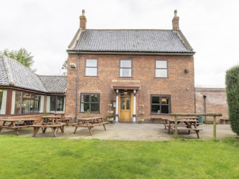 ELM FARM COUNTRY HOUSE