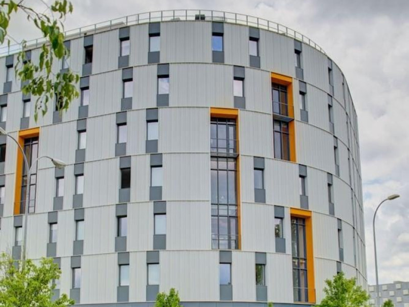 Estudios Y Habitaciones Modernas En Pamplona, Sk