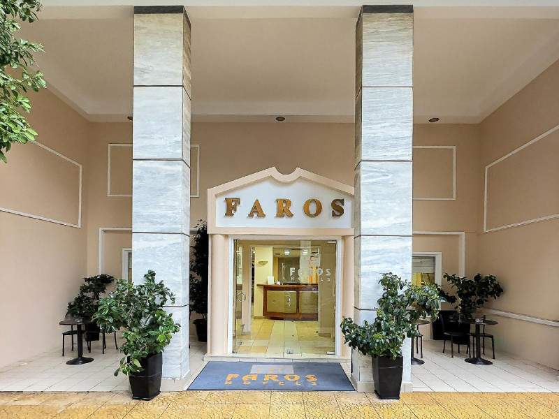 Faros 2 Hotel