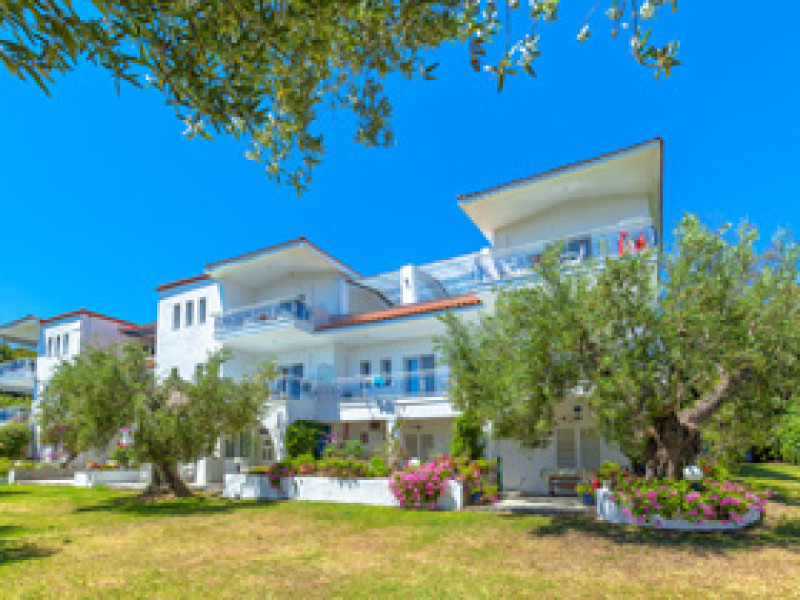Faros Apartments