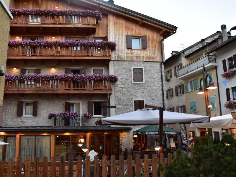 FOLGARIA POST HOTEL