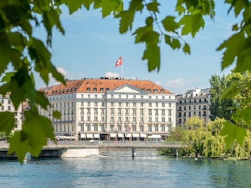 FOUR SEASONS DES BERGUES
