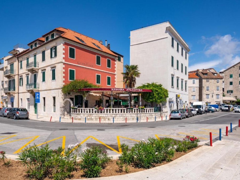 Galeria Valeria Seaside Downtown - MAG Quaint & Elegant Boutique Hotels