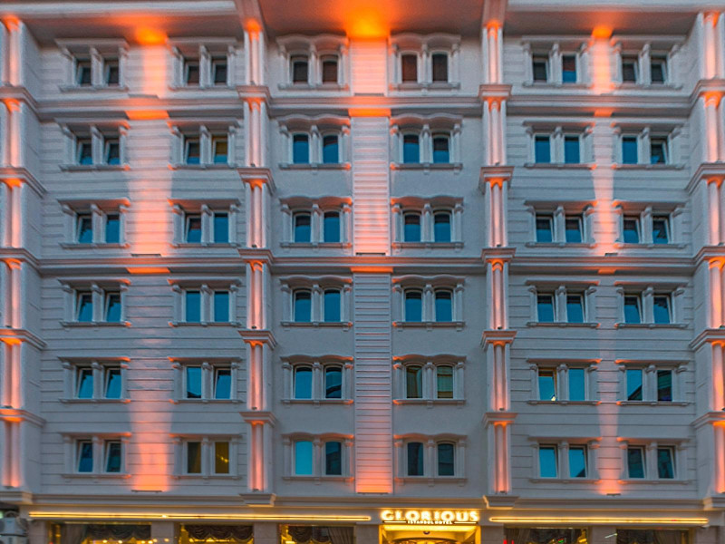 Glorious Hotel