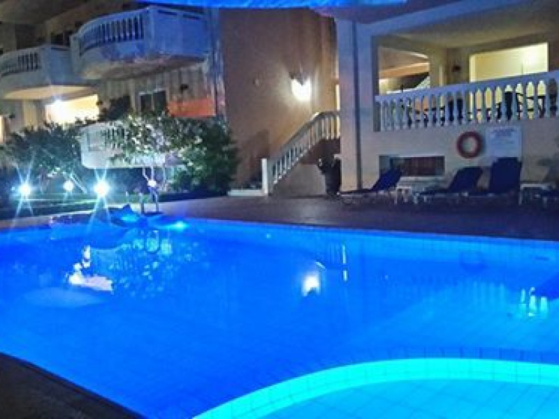 Golden Rose Suites