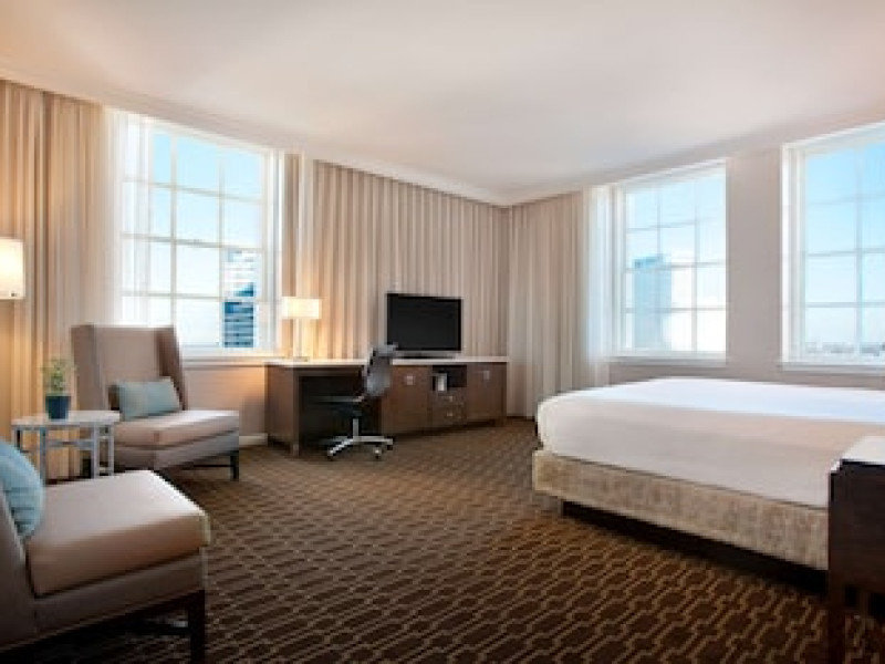 HILTON NEW ORLEANS/ST. CHARLES AVENUE