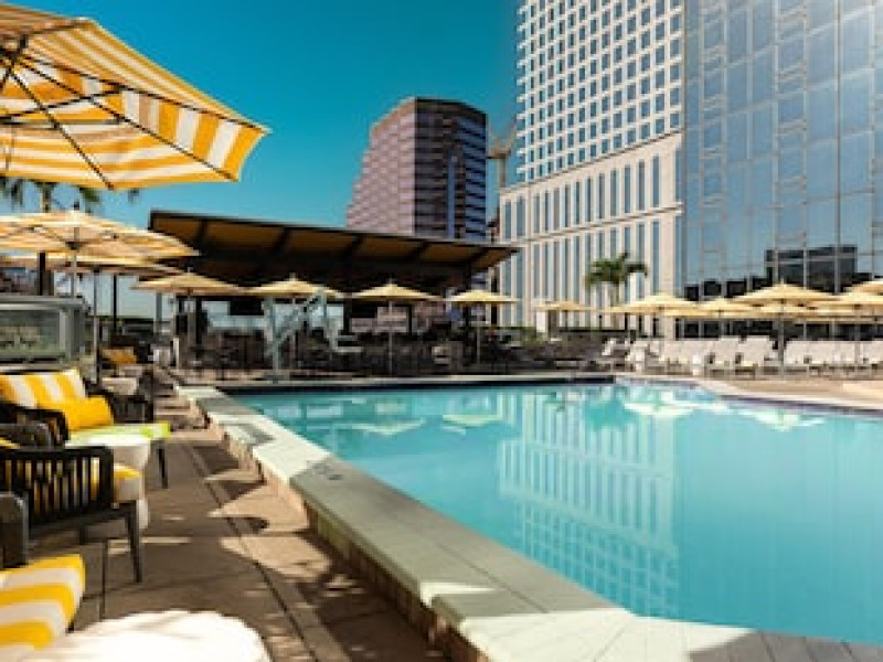 HILTON TAMPA DOWNTOWN