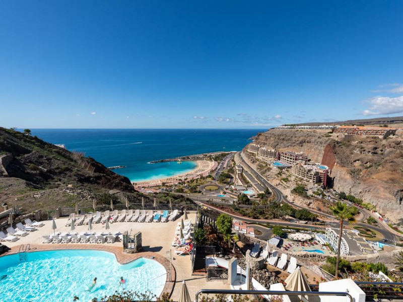 HOLIDAY CLUB JARDIN AMADORES