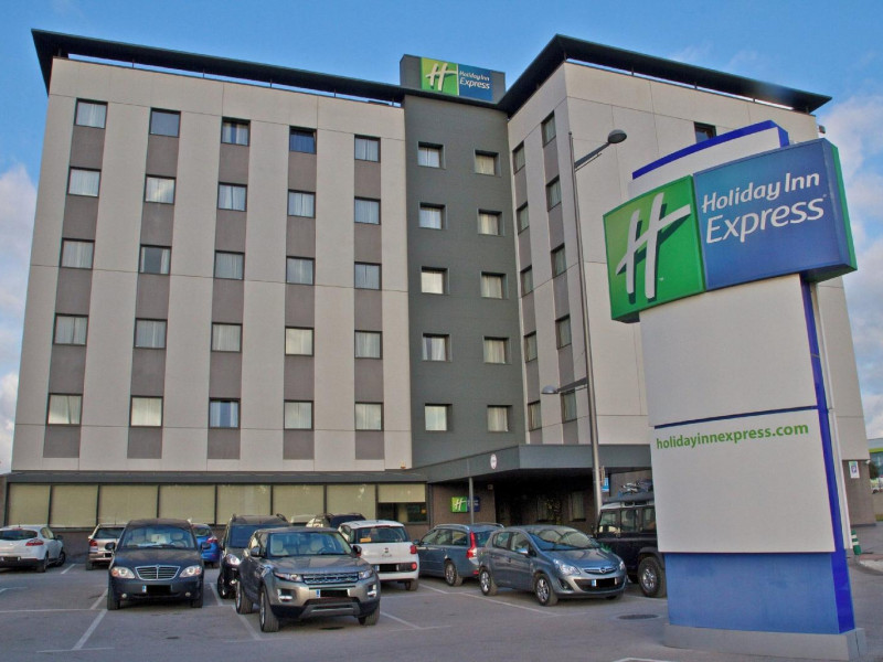 Holiday Inn Express Campo De Gibraltar - Barrios, An Ihg Hotel