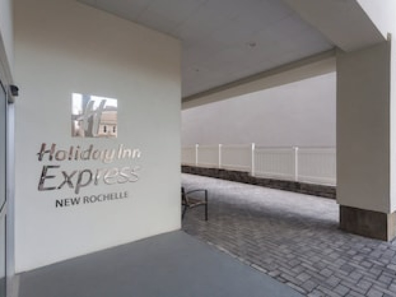 HOLIDAY INN NEW ROCHELLE