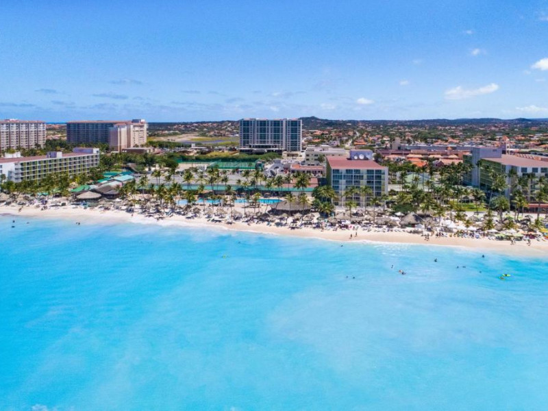 Holiday Inn Resort Aruba