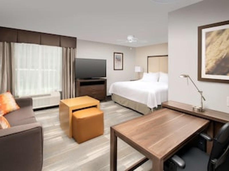 HOMEWOOD SUITES BY HILTON KANSAS CITY SPEEDWAY
