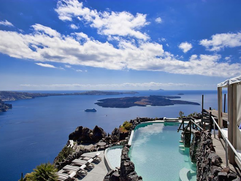 Honeymoon Petra Villas Santorini
