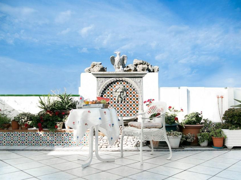 HOSTAL ALHAMBRA