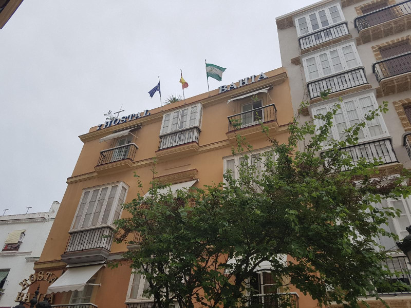 HOSTAL BAHIA
