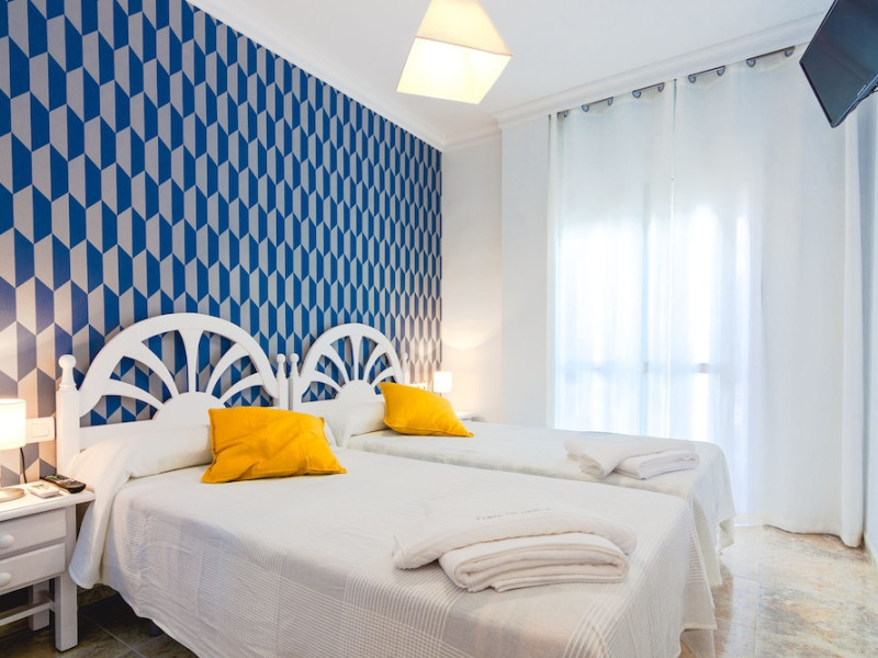 HOSTAL LUNA DE NERJA