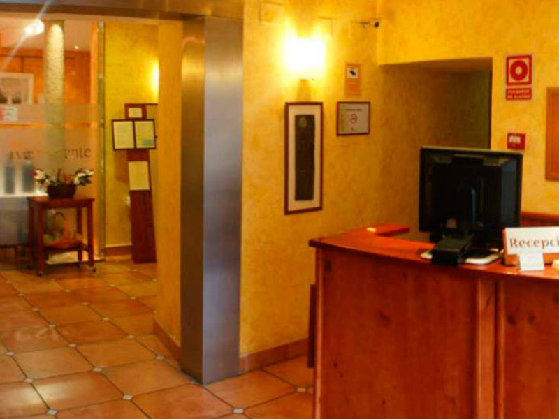 Hostal Restaurante Puerta del Alcázar