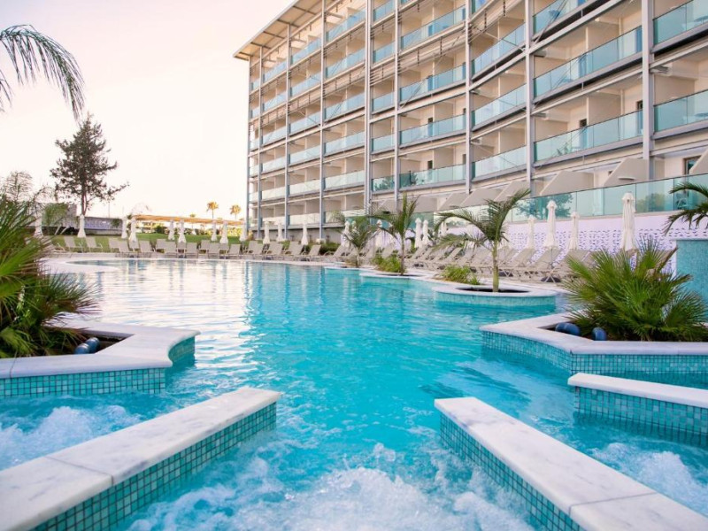 Hotel Asterias Beach