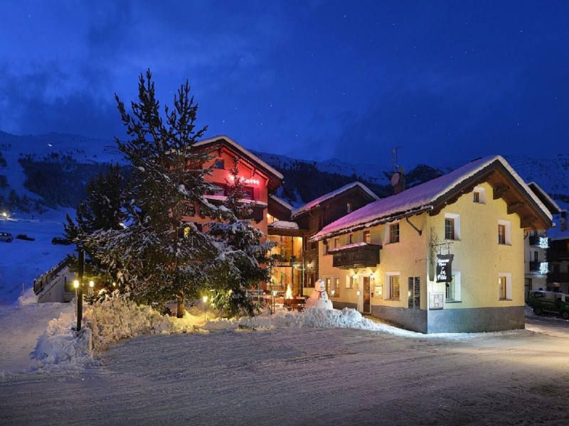Hotel Astra