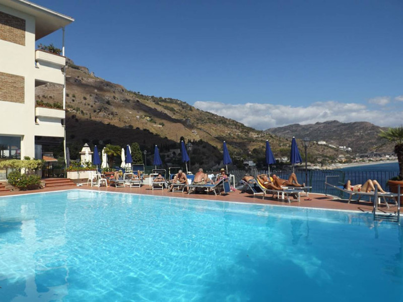 HOTEL BAY PALACE