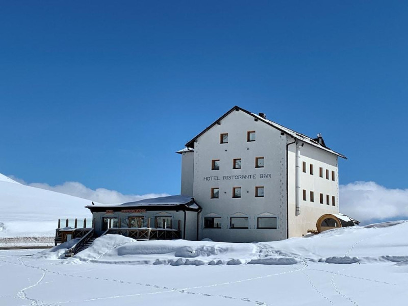HOTEL COL DI LANA