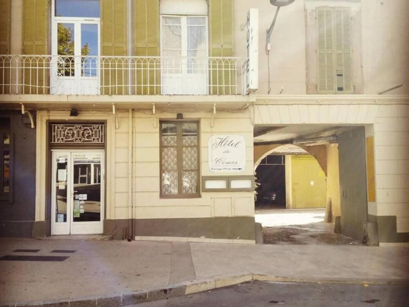 Hôtel Du Cours