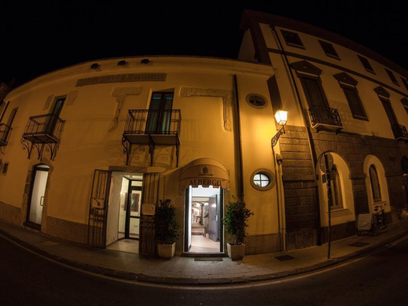HOTEL DUOMO