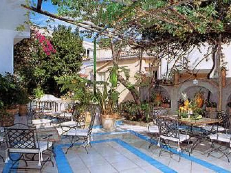 HOTEL GATTO BIANCO