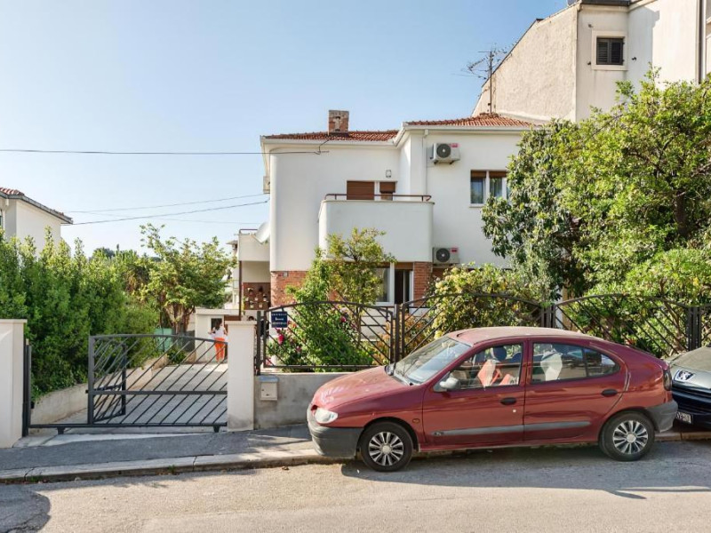 Hotel Happy Home - Rental Residence