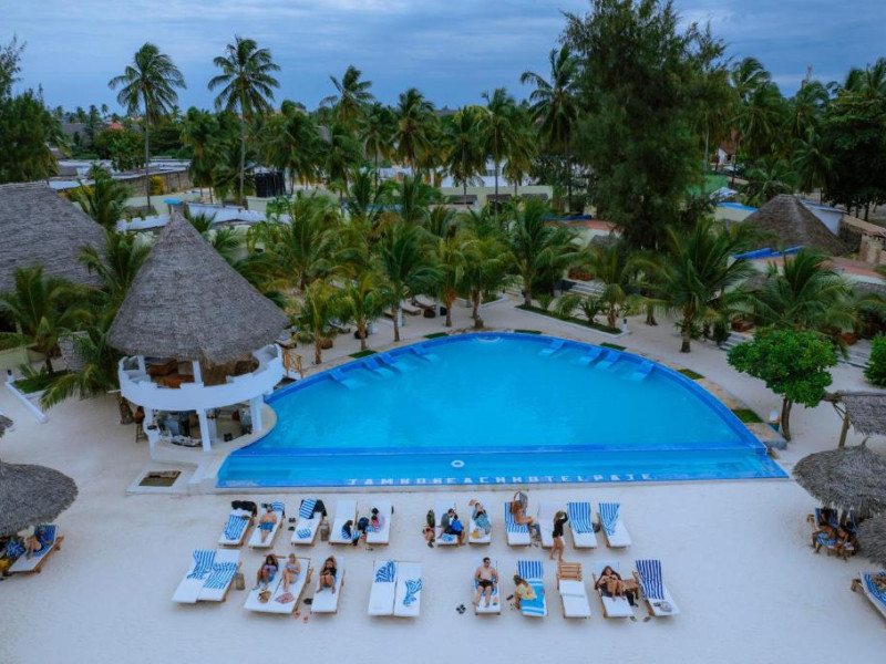 Hotel Jambo Resort by Mambo