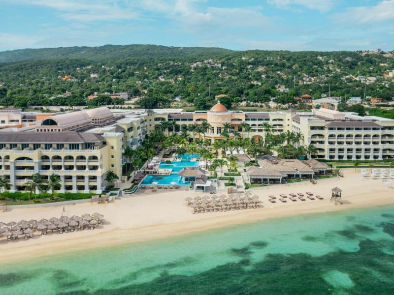 Hotel JOIA Rose Hall by Iberostar