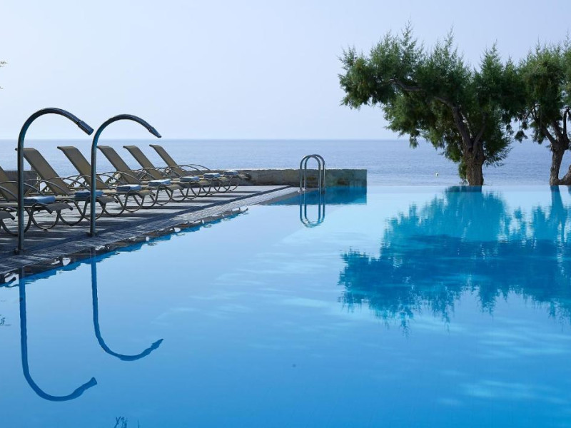 Hotel Kakkos Bay