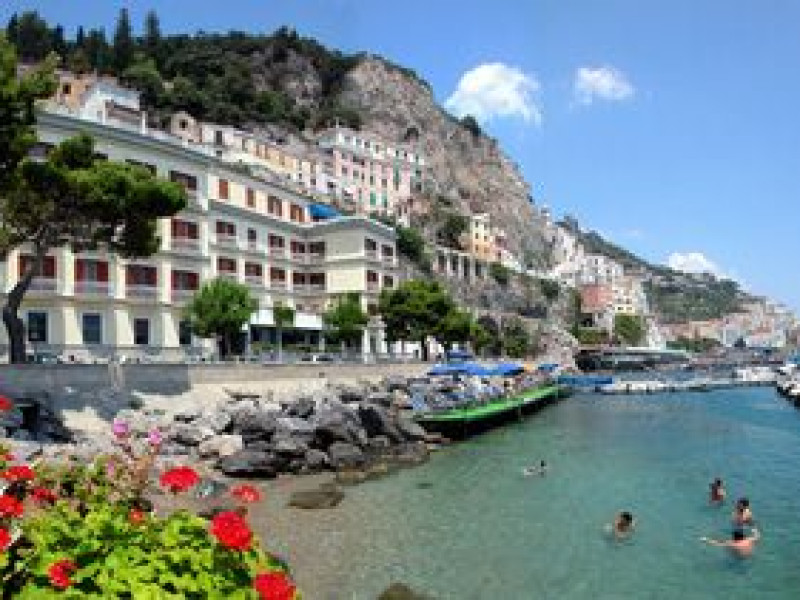 HOTEL LA BUSSOLA