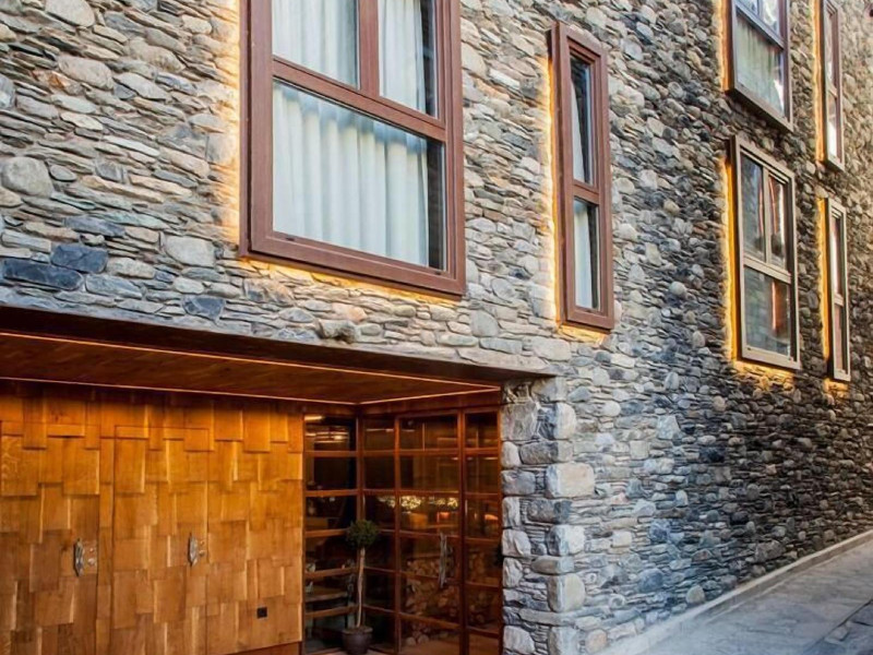Hotel La Neu