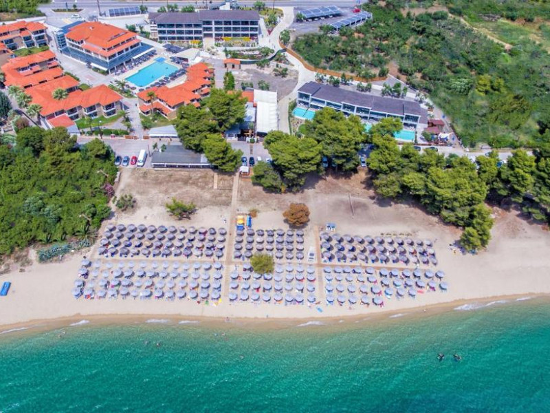 Hotel Lagomandra Beach