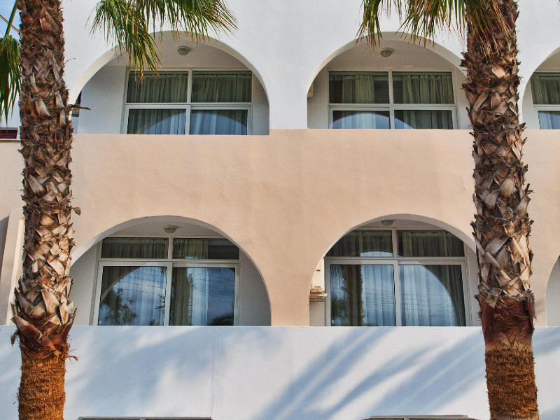 Hotel Makarios