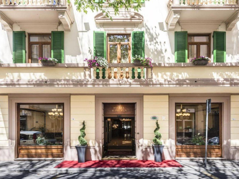 Hotel Minerva Palace