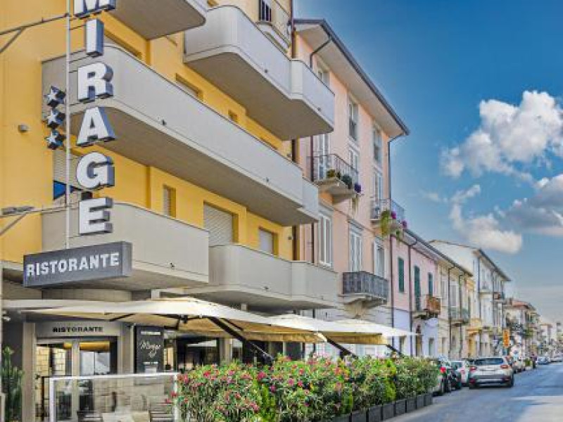 Hotel Mirage