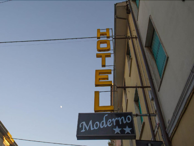 Hotel Moderno