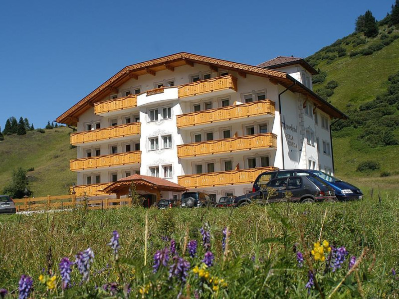 Hotel Monte Cherz
