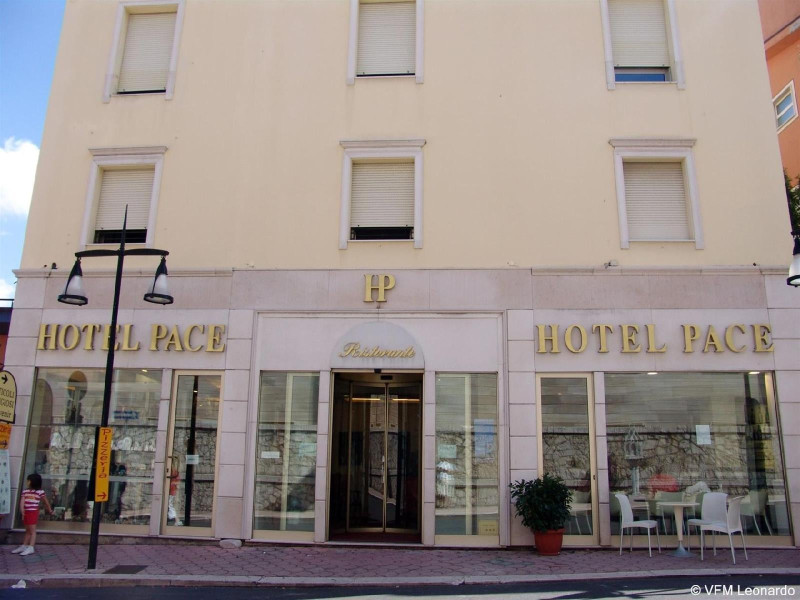 Hotel Pace