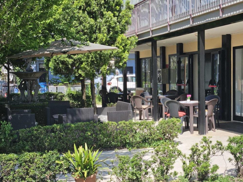 Hotel Paradiso