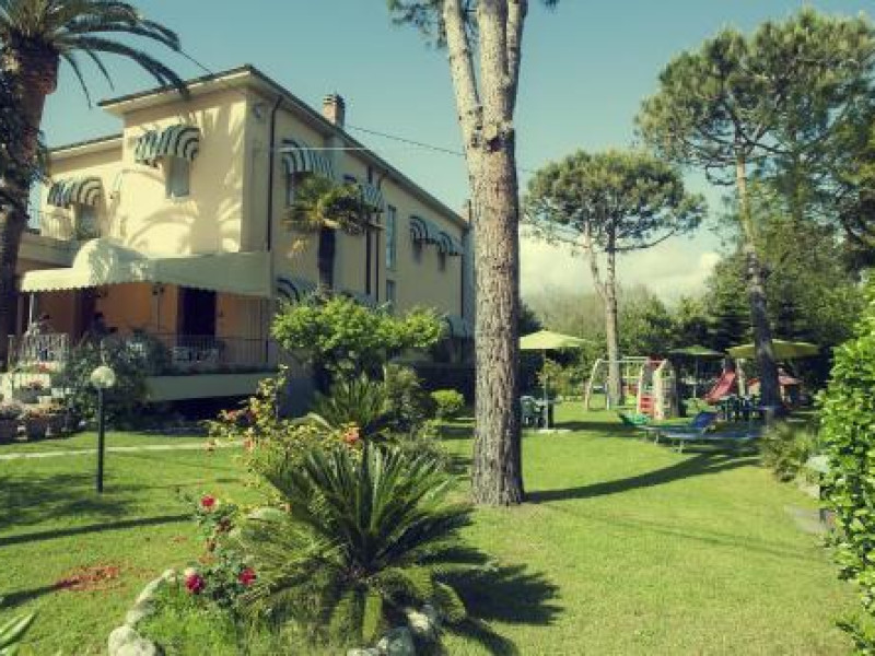 Hotel Parma Mare