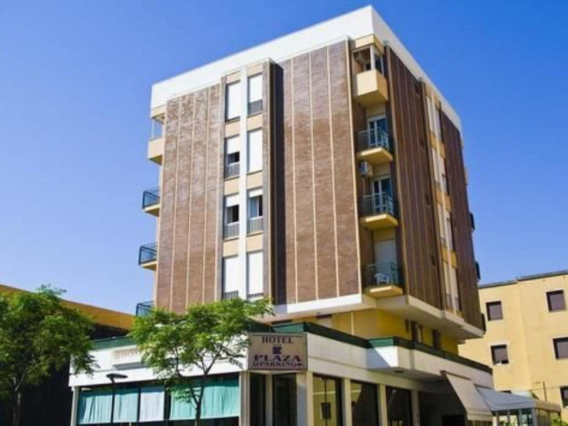 Hotel Plaza