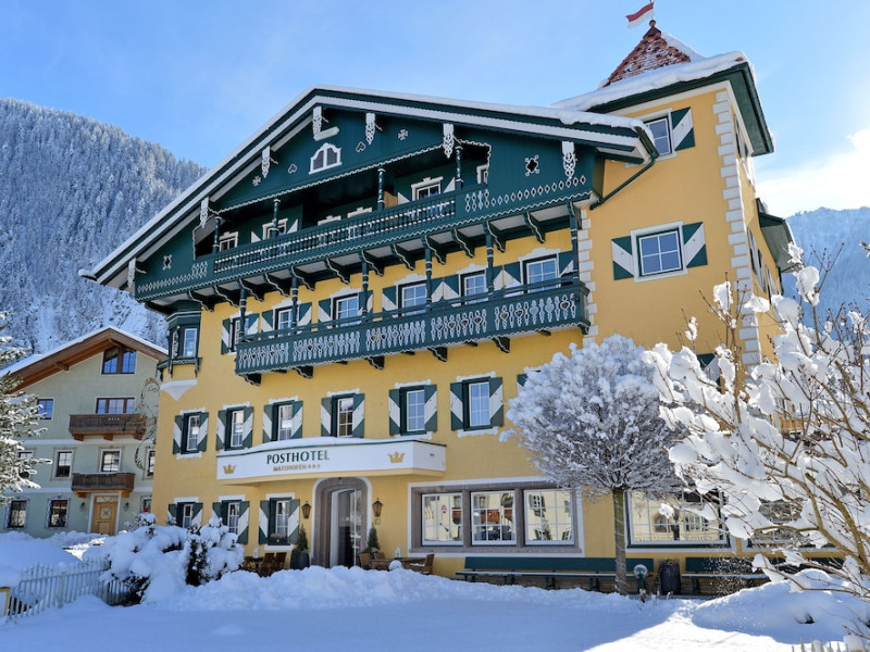 HOTEL POSTSCHLÖSSL