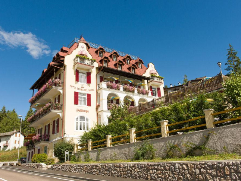 Hotel Regina Del Bosco