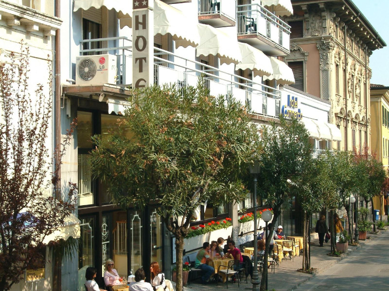 Hotel Ristorante Commercio