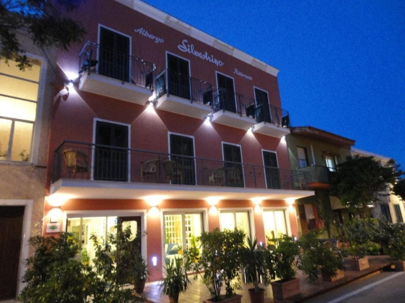 HOTEL RISTORANTE SILVESTRINO