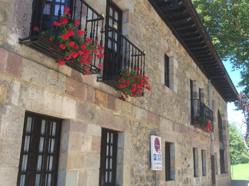 Hotel Santillana