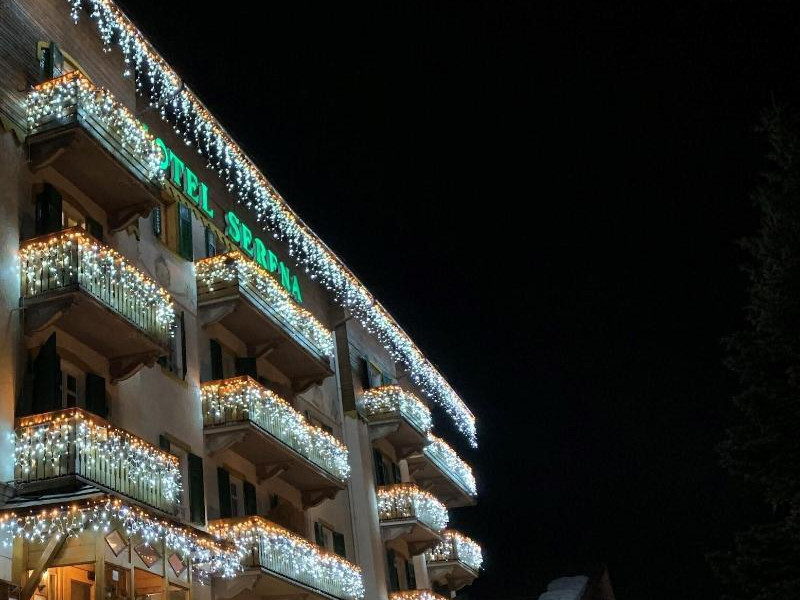 HOTEL SERENA